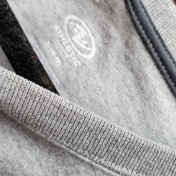 Cat Mom Sweatshirt NWT - Picture 2 of 3